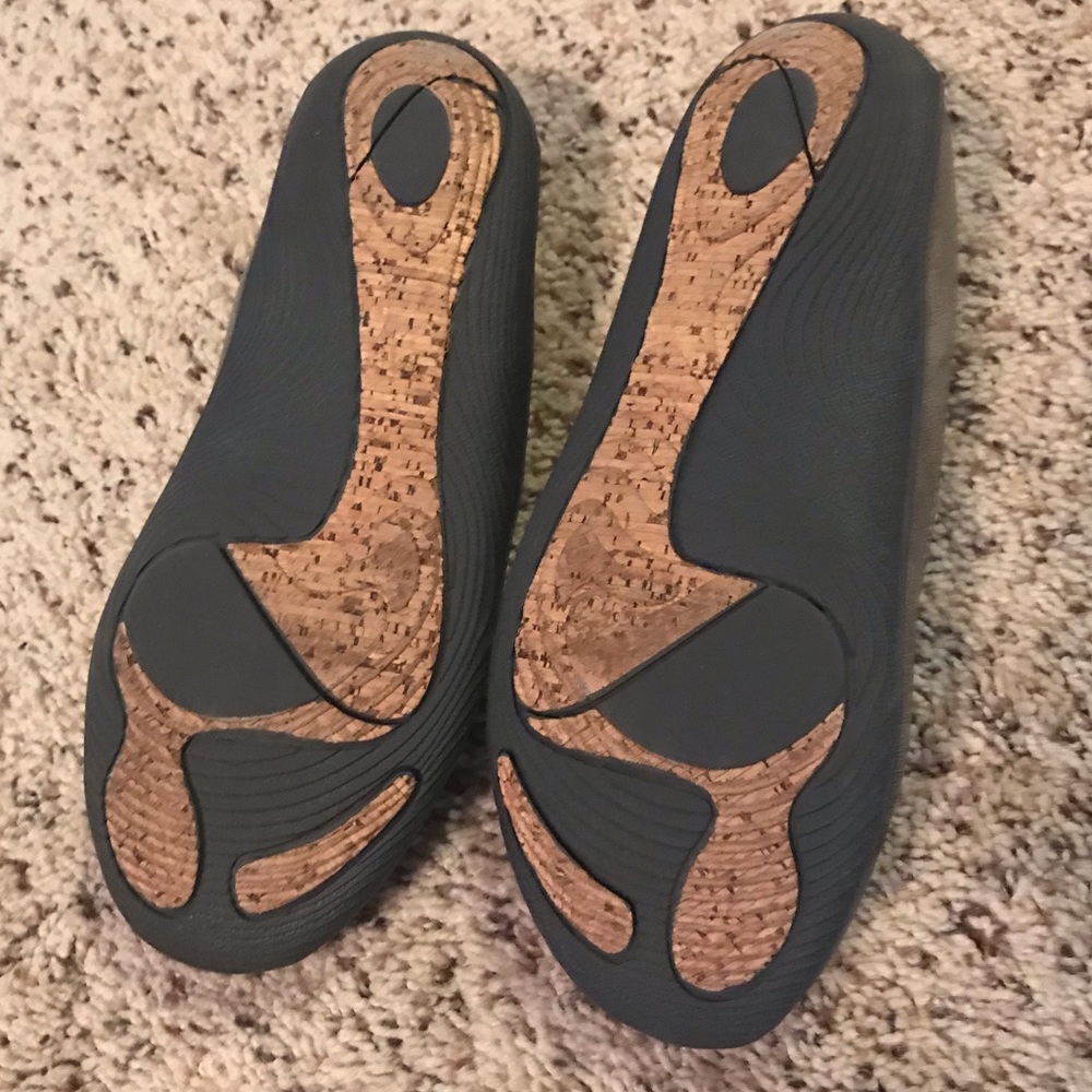 Dr Scholl’s flats - Picture 3 of 3